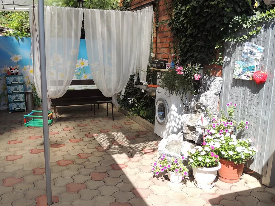 . Частный сектор "Relax". Ейск