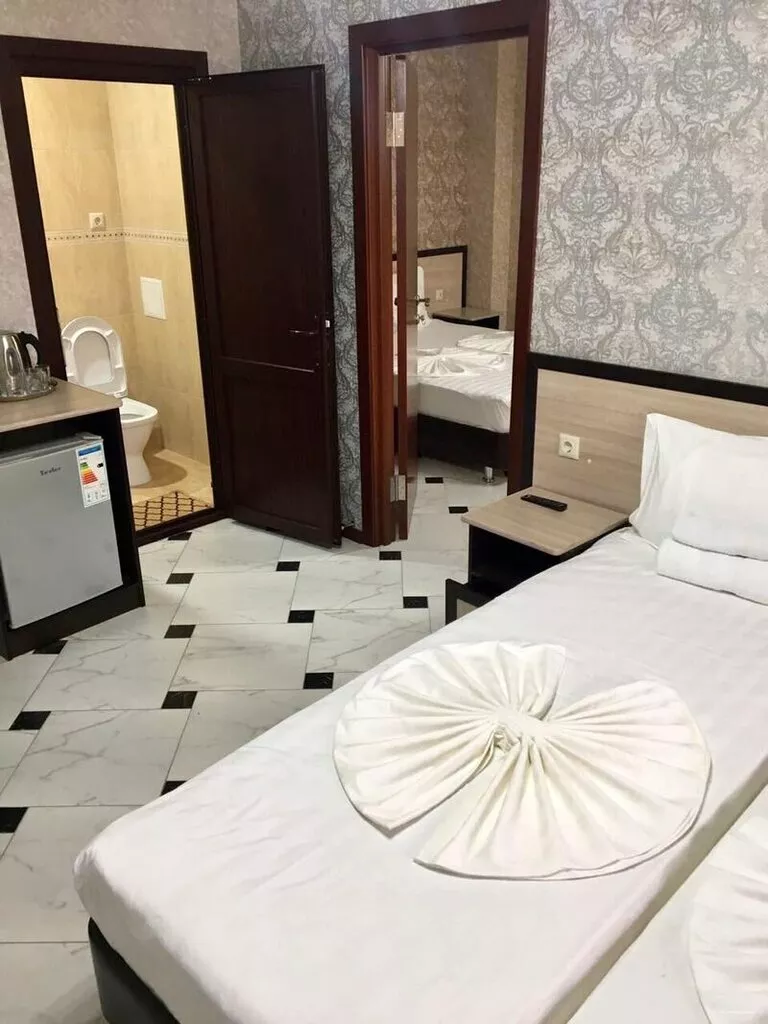 . Гостиница "Ширак". Лазаревское