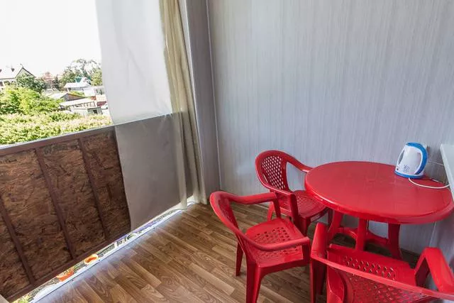 . Гостевой дом «Золотая Лоза». Вардане