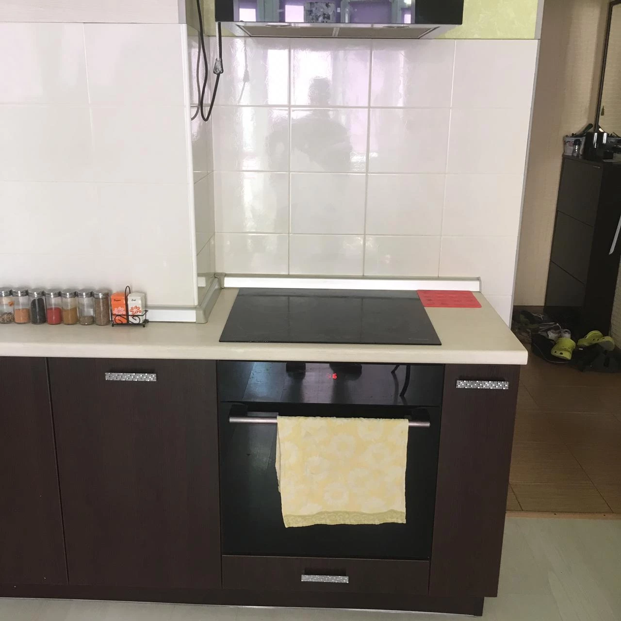 . Квартира в многоквартирном доме ЖК Корал Хаус, евро 2-х комнатная с видом на море. Квартиры в Лазаревском