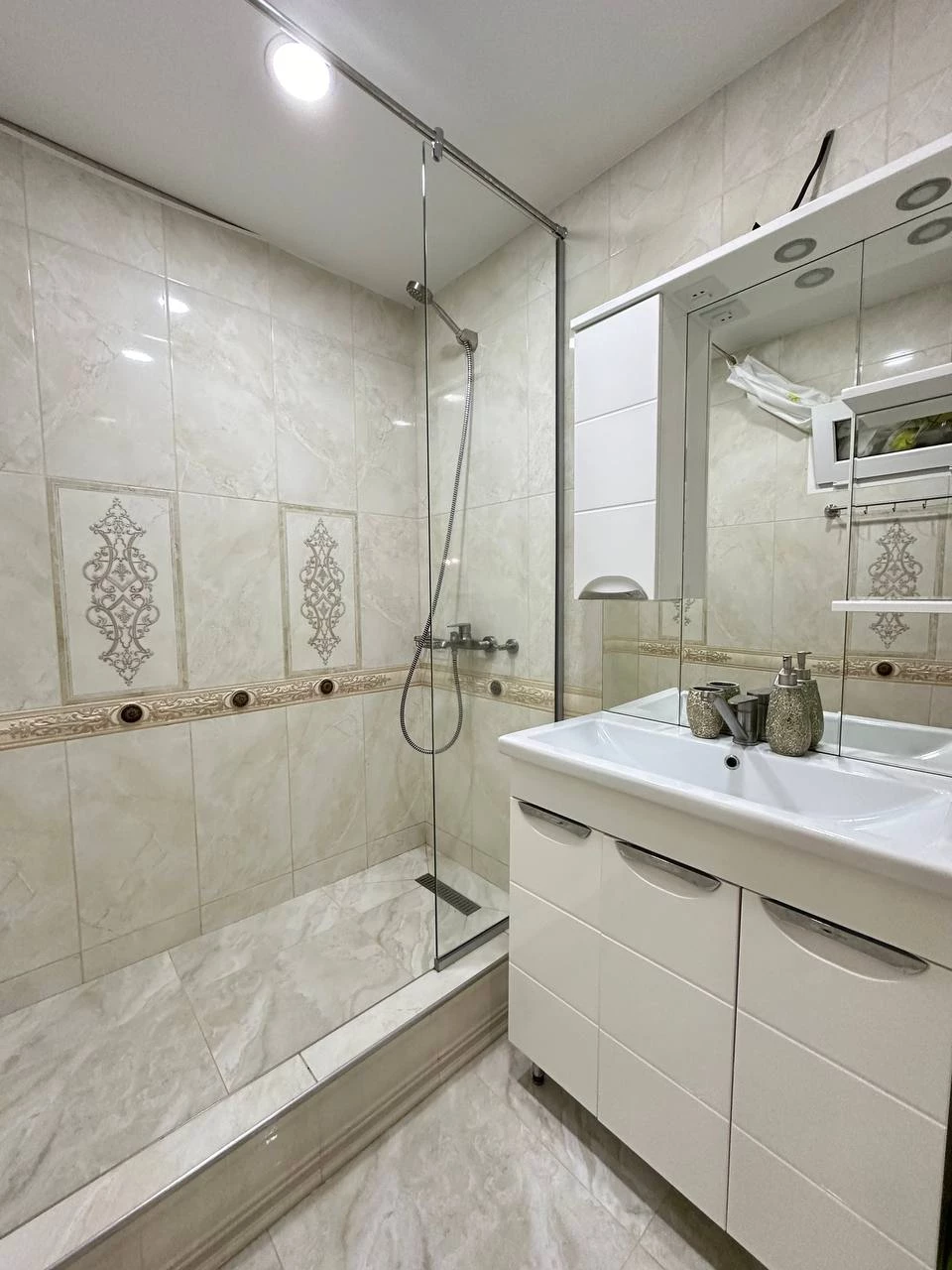 . 2-х комнт апартаменты по ул Партизанская. Лазаревское