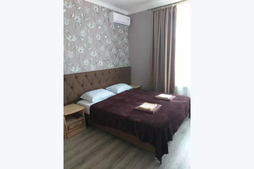 Дом, 140 кв.м. на 8 человек, 4 спальни. Гостевой дом Дом в Олимпийском парке. Адлер