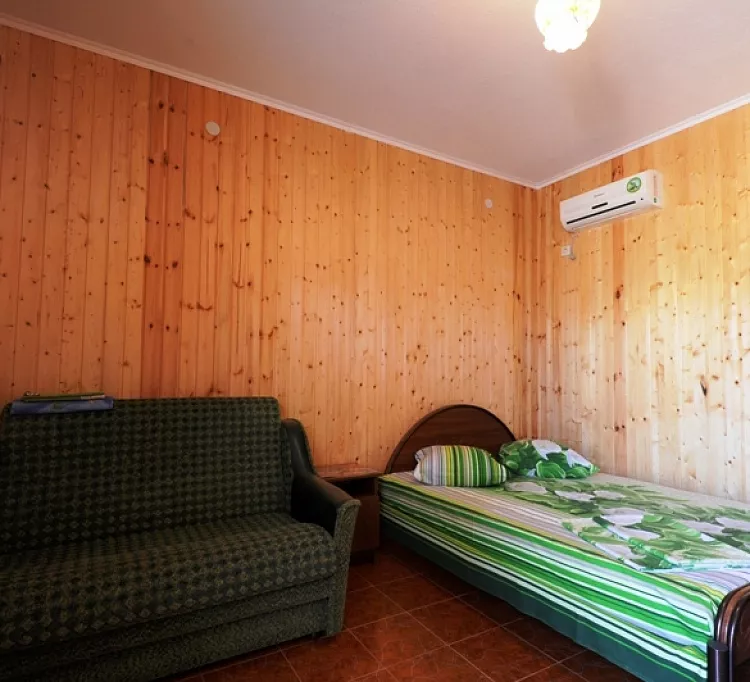 Стандарт. Гостевой дом Любовь. Голубицкая