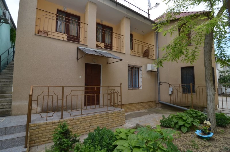 . Вилла "Вояж". Саки