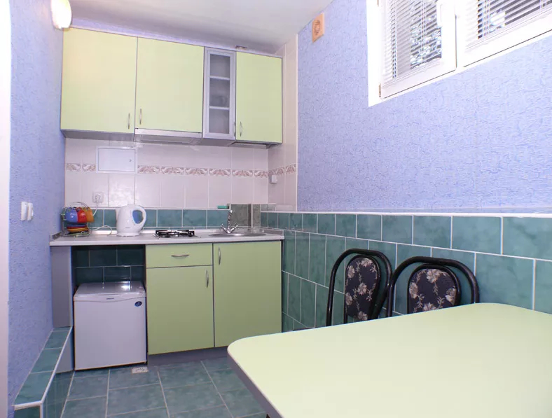 №1, 2-Х МЕСТНАЯ КОМНАТА С КУХНЕЙ. Гостевой дом "Гурзуфские зори". Гурзуф