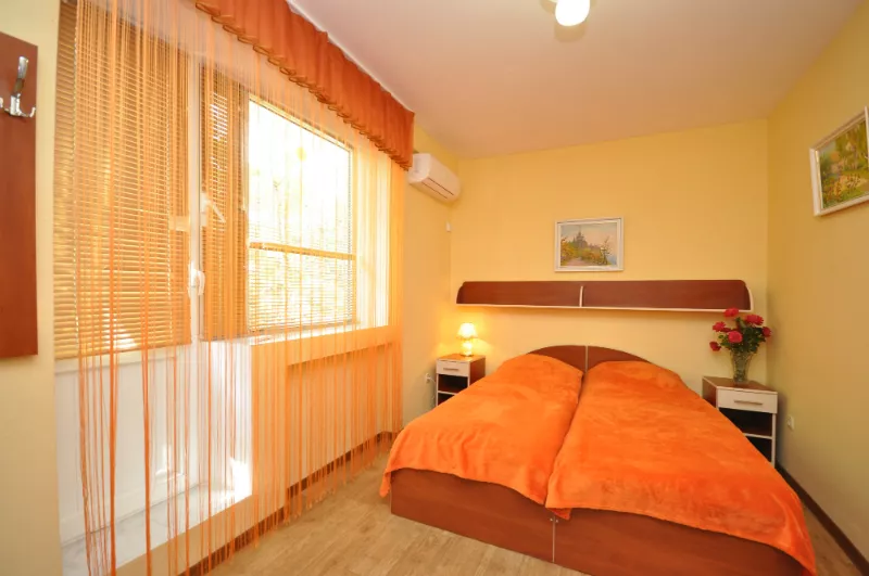 2-МЕСТНЫЙ НОМЕР,СЕВЕРНАЯ СТОРОНА. Гостевой дом «Афалина». Севастополь