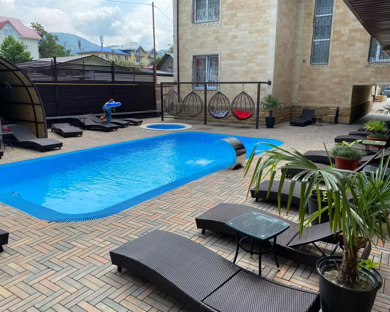 . Отель "Адмирал" . Лазаревское