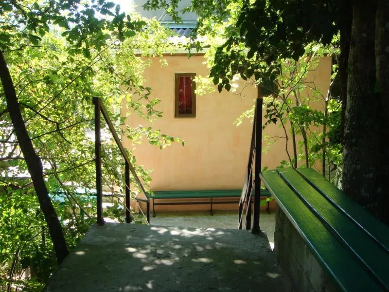 Частный сектор "Домики Золотое ущелье" в Пляхо Частный сектор "Домики Золотое ущелье" в Пляхо