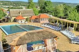 . Отель "Гостеев на Ореховой"       . Джубга