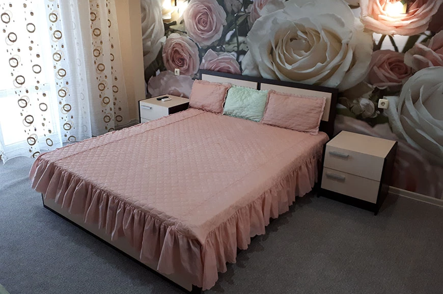 2-комнатная комфортная (мансардная). Гостевой дом «Медовый месяц». Саки