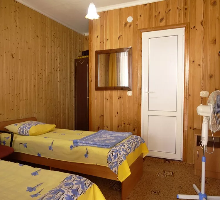 3-х местный номер Стандарт. Частный сектор "У Аллы". Вардане