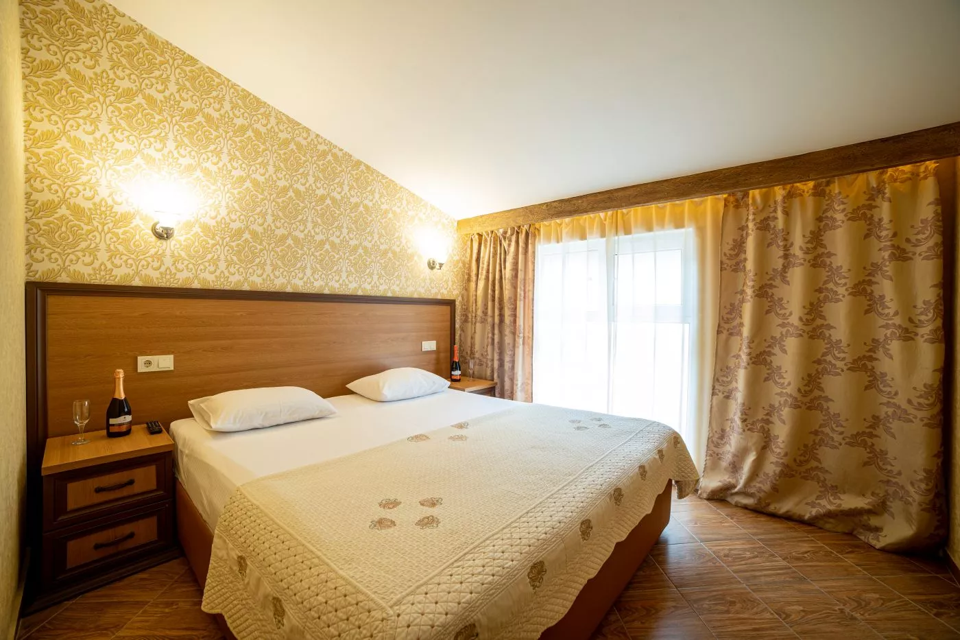 . Отель Атмосфера. Кабардинка