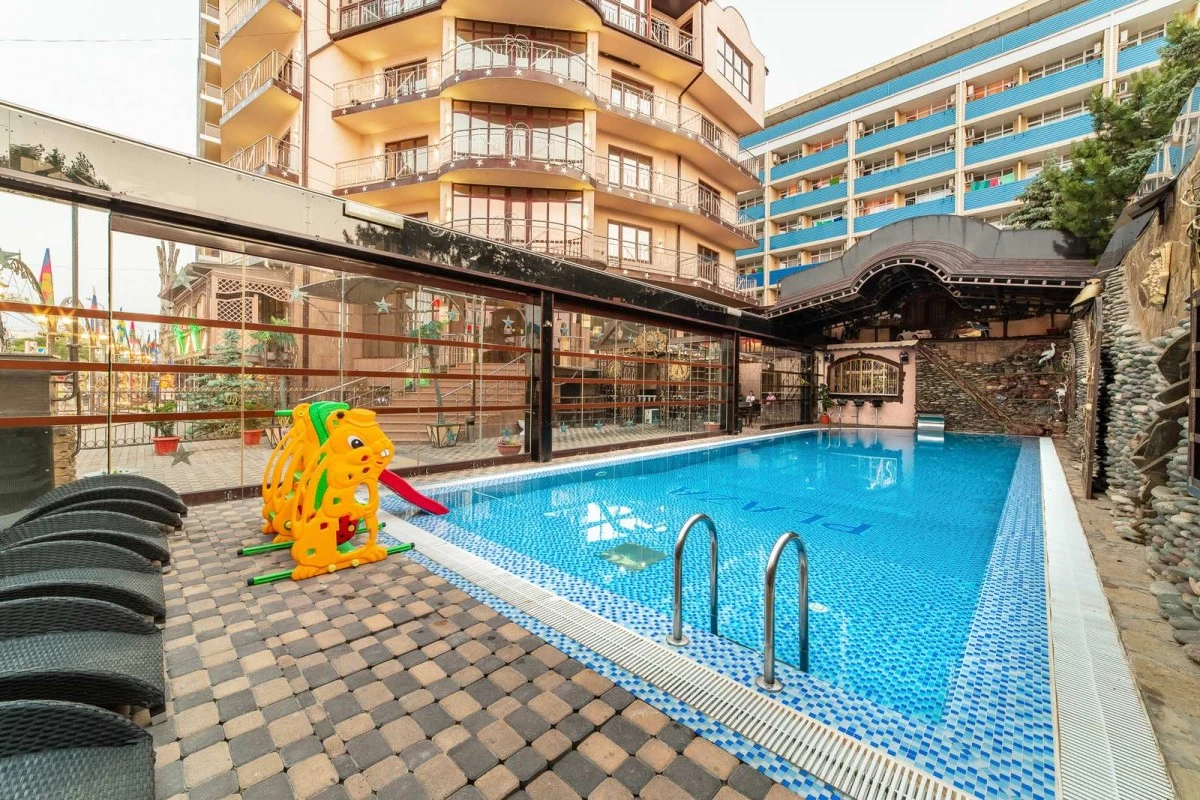 . Отель "Плаза". Анапа