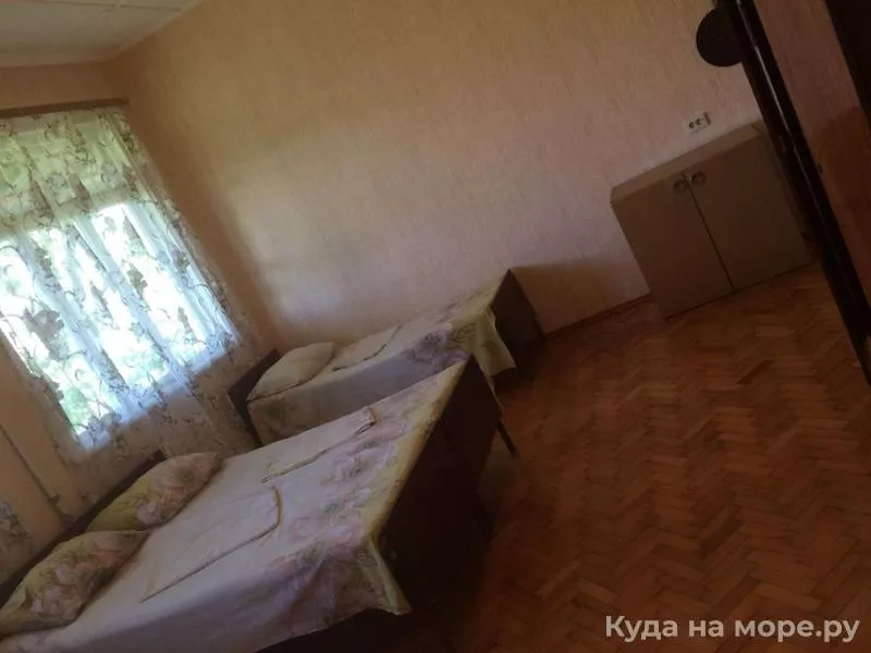 «Бюджет» 4. Гостевой дом ODYSSEY . Пицунда