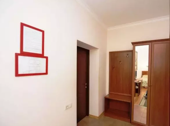 «Дружба». Отель «Каприз». Домбай-гостиницы