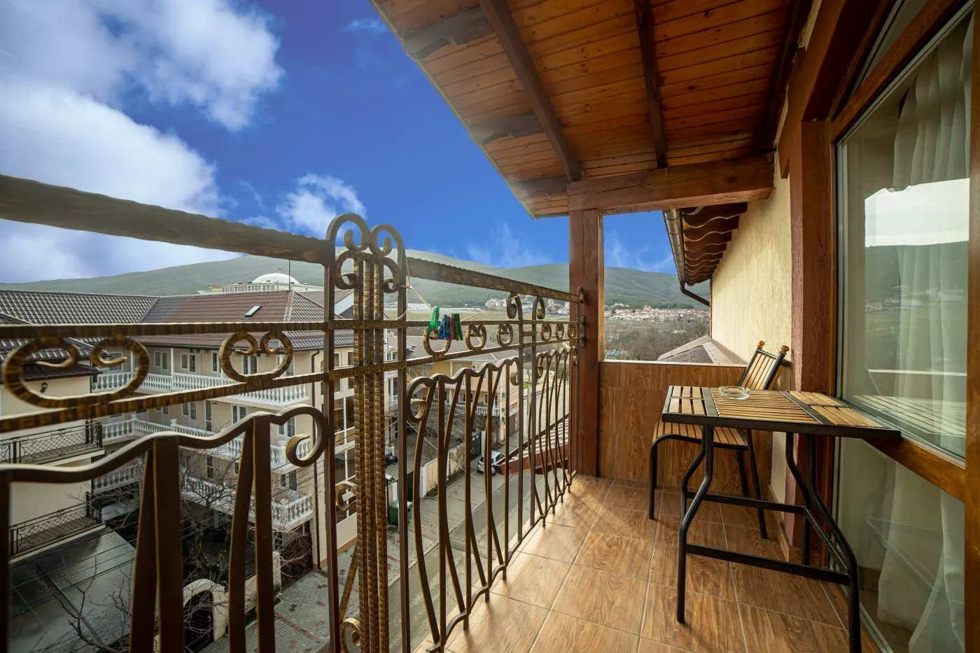 . Отель Атмосфера. Кабардинка