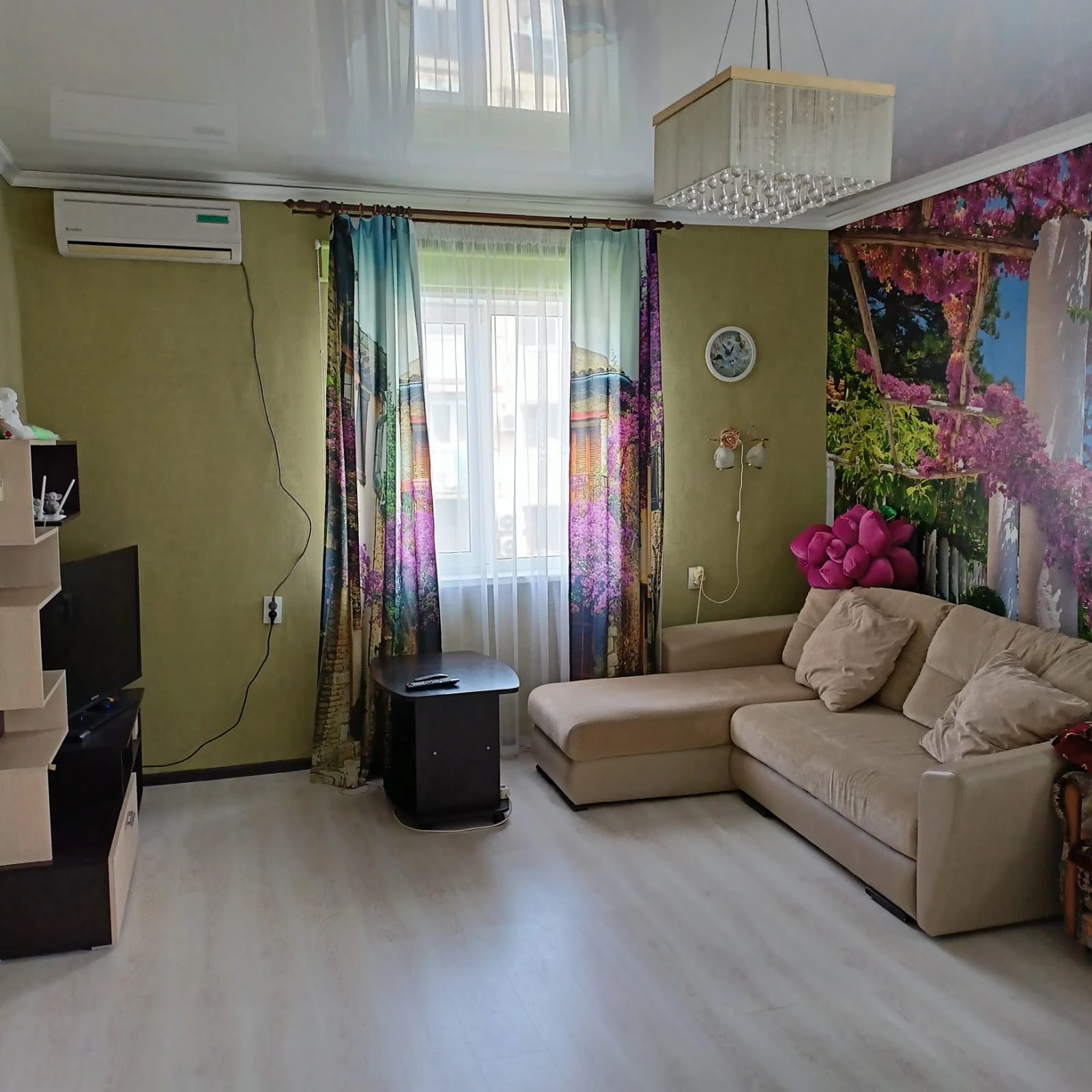 . Квартира в многоквартирном доме Сухум. Сухум