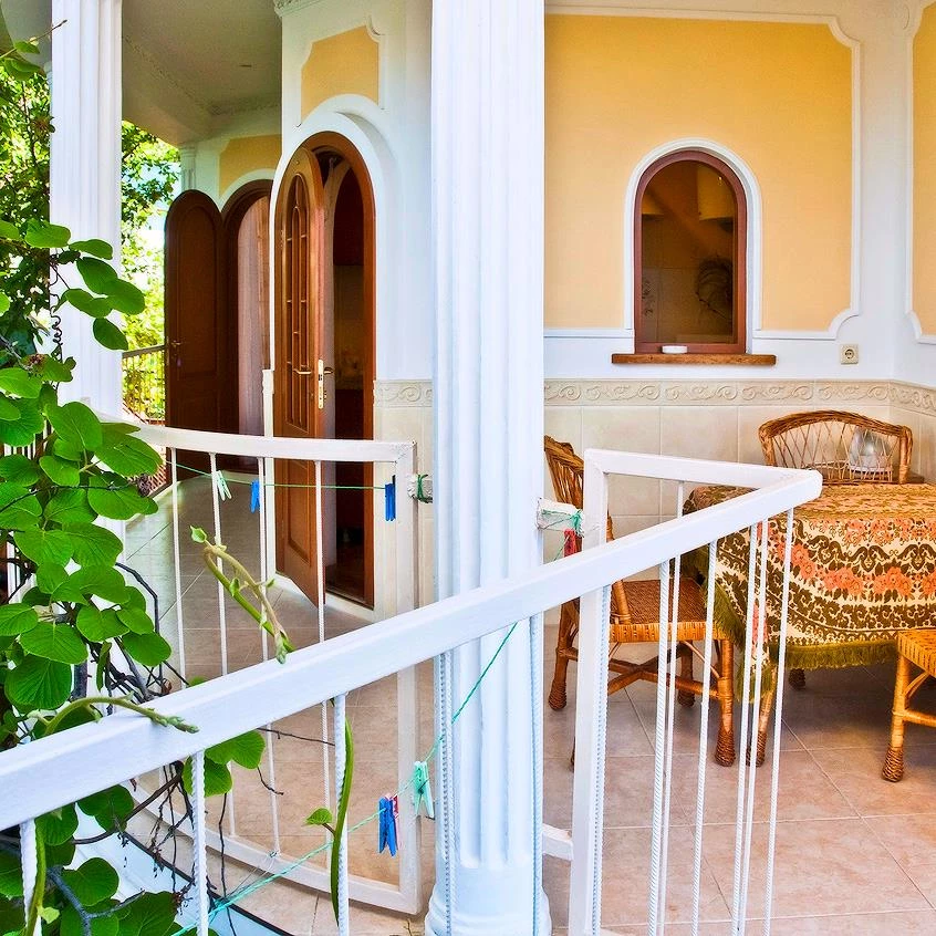 . Частный коттедж "Соколиное Гнездо". Малореченское