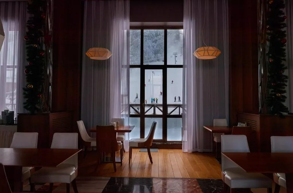 . Курортный отель Novotel Resort Krasnaya Polyana Sochi. Красная Поляна