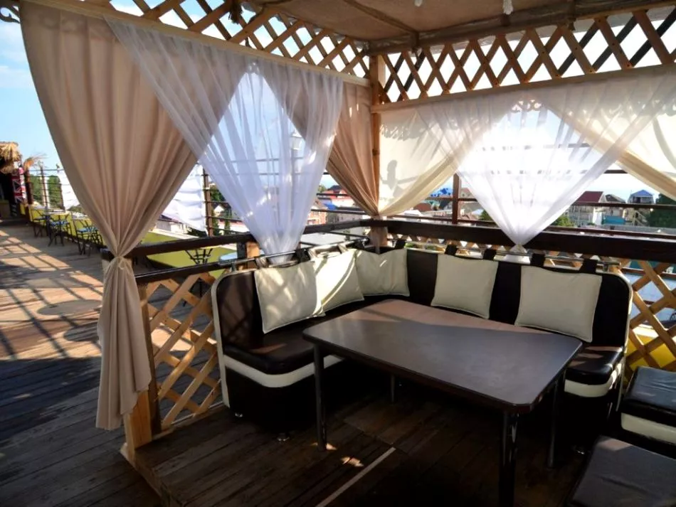 . Отель "Троя". Лазаревское