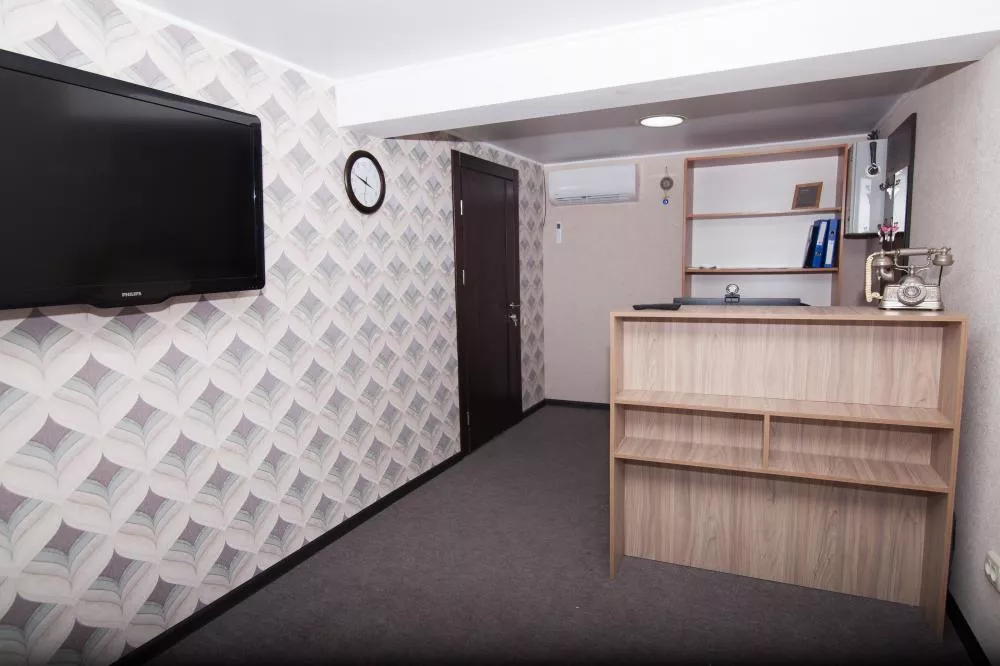 . Отель Capri. Сухум