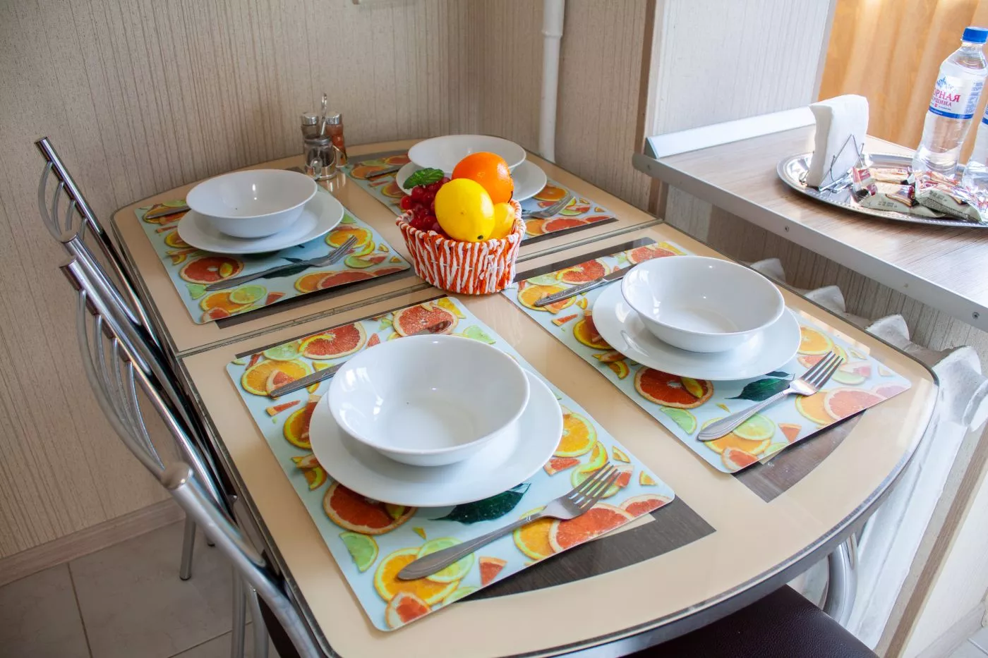 . Квартира в многоквартирном доме 2-комн. в центре Сочи. Сочи . Квартира в многоквартирном доме 2-комн. в центре Сочи. Сочи