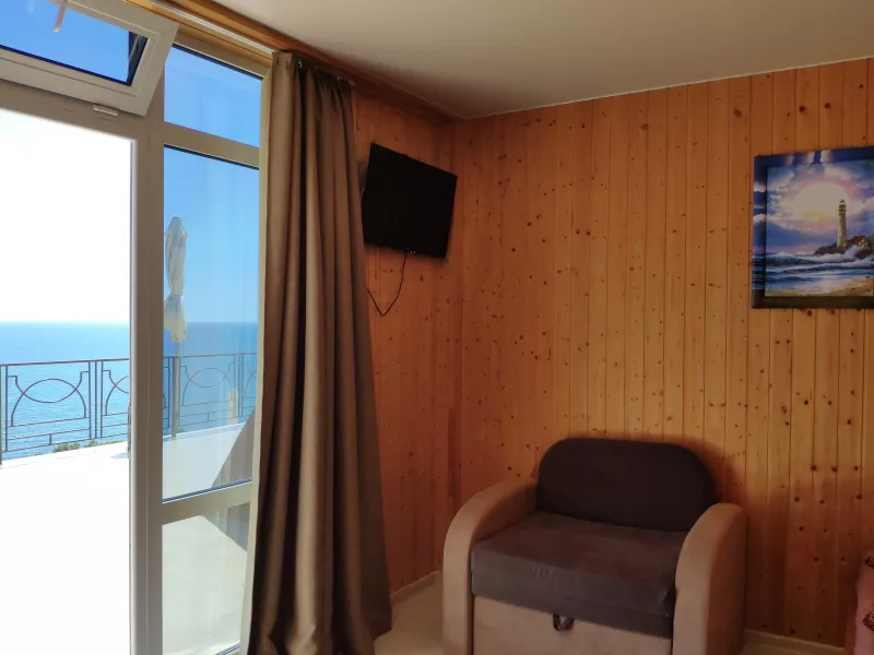 Делюкс, 3-х местный, однокомнатный. Гостевой дом Панорама. Малореченское Делюкс, 3-х местный, однокомнатный. Гостевой дом Панорама. Малореченское