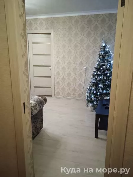 Квартира «Море рядом». Квартира в многоквартирном доме У Сабрины. Гагра