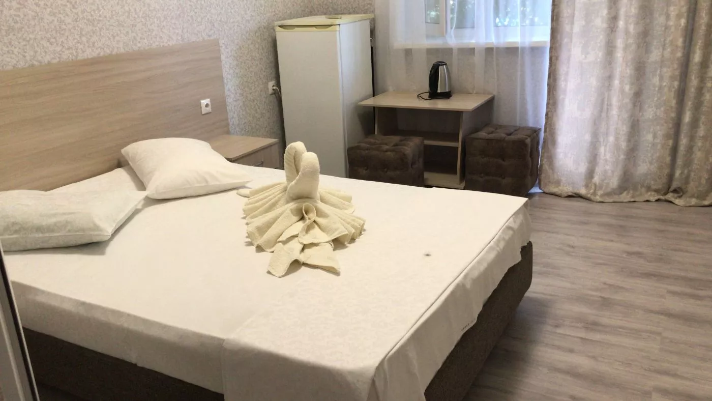 . Отель Встреча . Пляхо