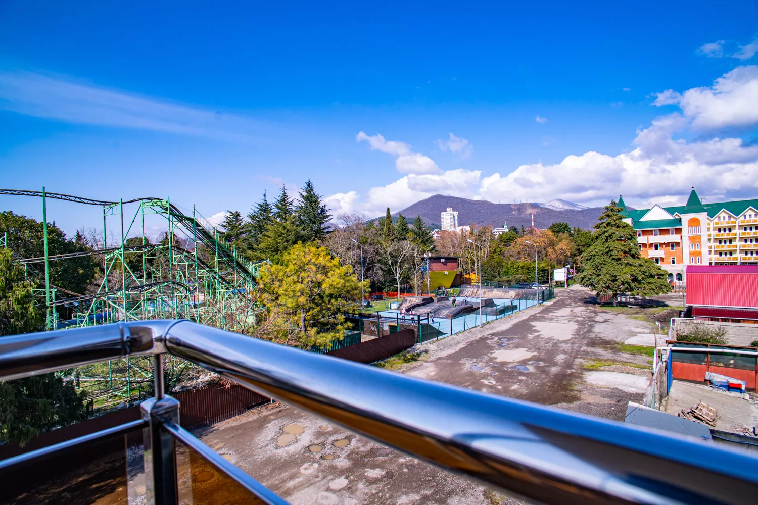 . Отель "Калараш 17а". Лазаревское