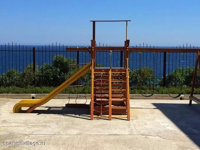 . Гостевой комплекс Комплекс апартаментов "Испанская деревня". Алупка