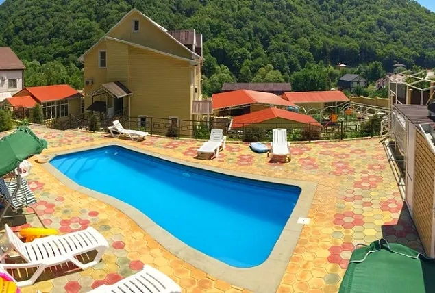 Гостевой дом "ЭКО-ТУР" в Ольгинке      Гостевой дом "ЭКО-ТУР" в Ольгинке