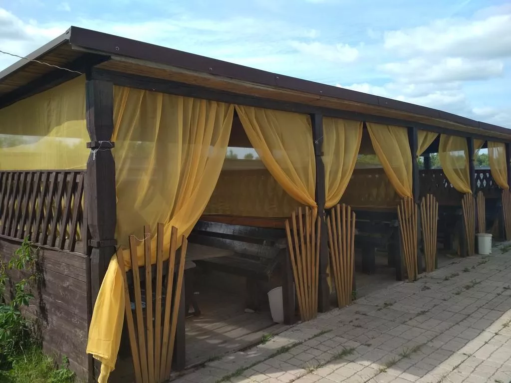 . Гостинично-ресторанный комплекс «Golden hills». Лермонтово