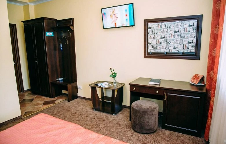 Стандартный двухместный номер +. Отель «Простые вещи». Симферополь