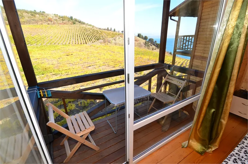 3-местный «стандарт» улучшенный. Вилла «Виола». Алушта