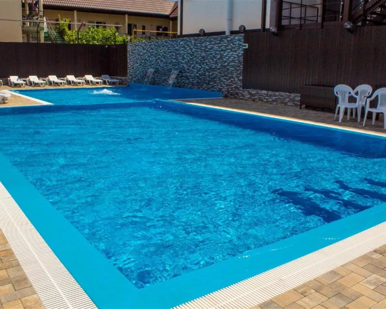 . Отель "Асгард". Кабардинка