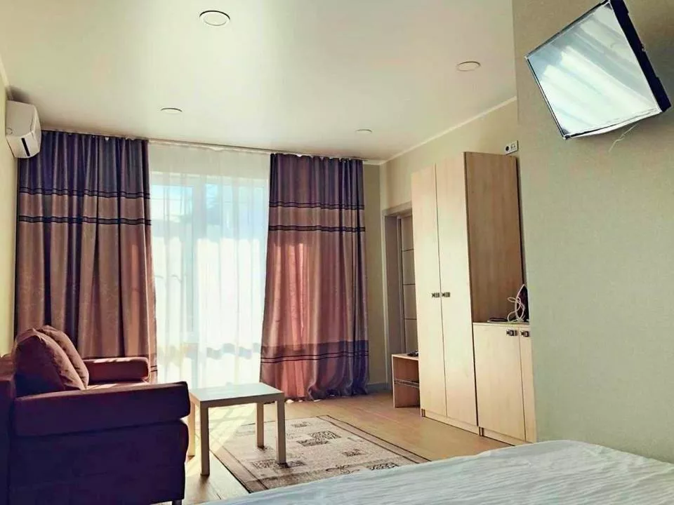 . Гостиница "Шоколад". Адлер