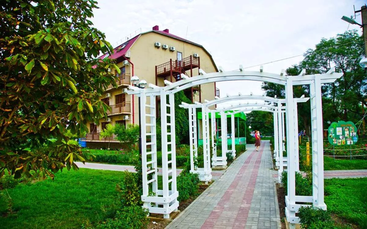 . Гостиница «Каменка». Ейск