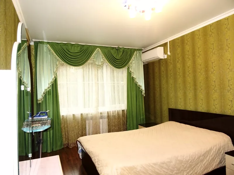 2-х комнатная квартира. Квартира в многоквартирном доме Калинина 37 кв 65". Адлер