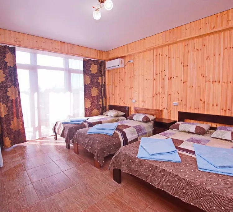4-х местный номер. Гостевой дом "Бриз" - Цандрипш. Цандрипш