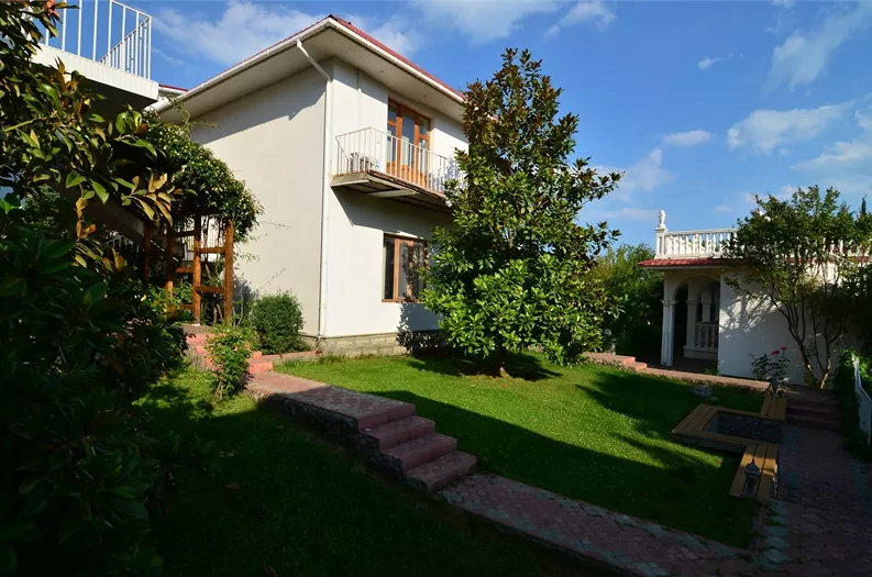 . Мини-отель «Золотой берег». Солнечногорское