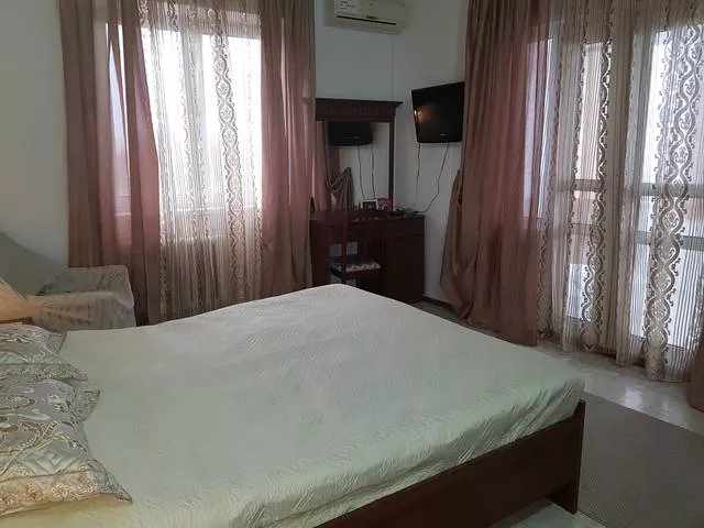 . Гостевой дом «Красный дом». Совет-Квадже