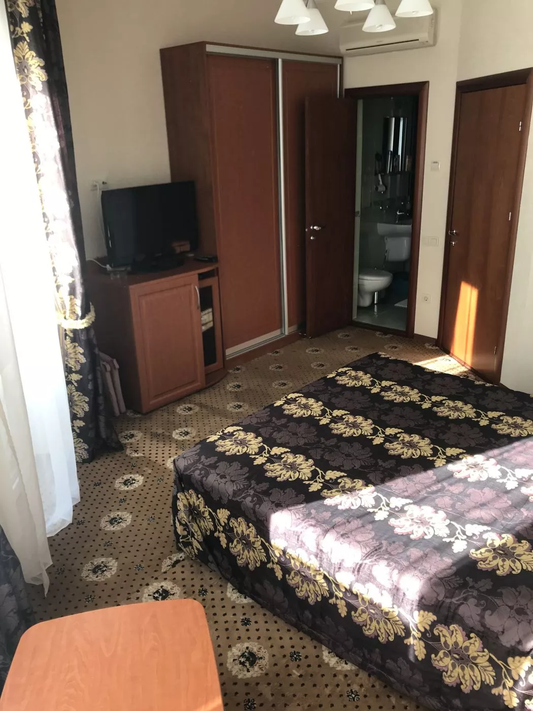 . Гостиница Фрегат. Геленджик