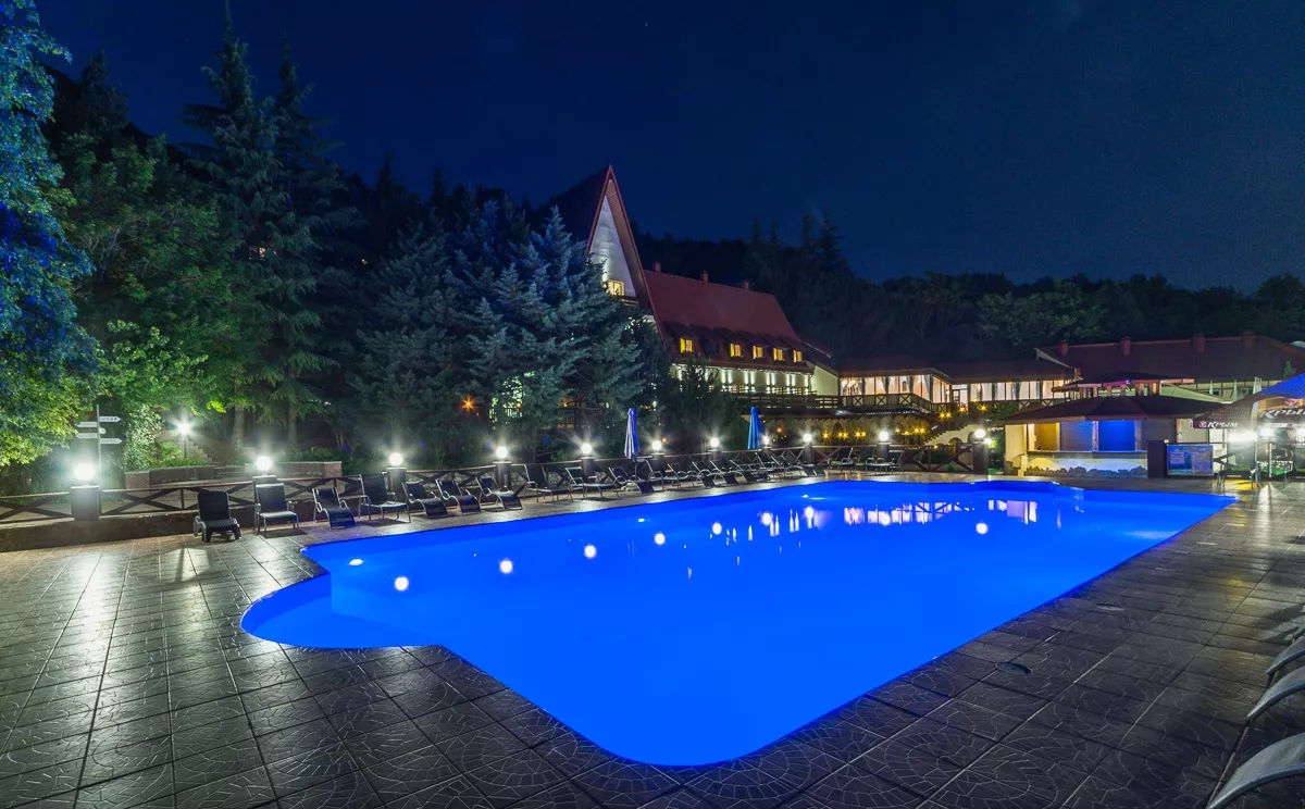 . Отель «Поляна Сказок». Ялта