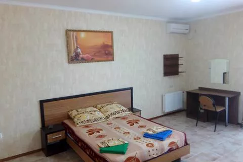 4-х местные апартаменты с кухней. Частный сектор "На Вишневой". Архипо-Осиповка