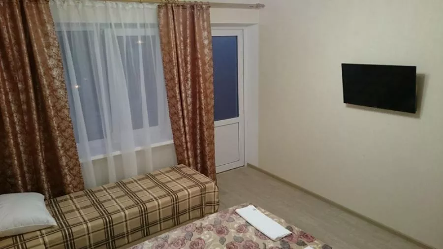 Стандарт . Вилла "У Кота". Лазаревское