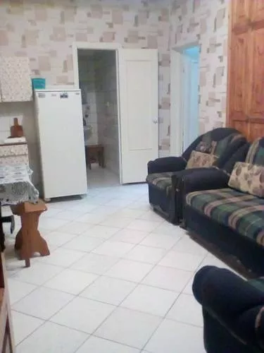 Двухместные, трёxмеcтные, четыpехмecтные, аппapтaмeнты. . Гостиница Марина Гуляева. Лазаревское