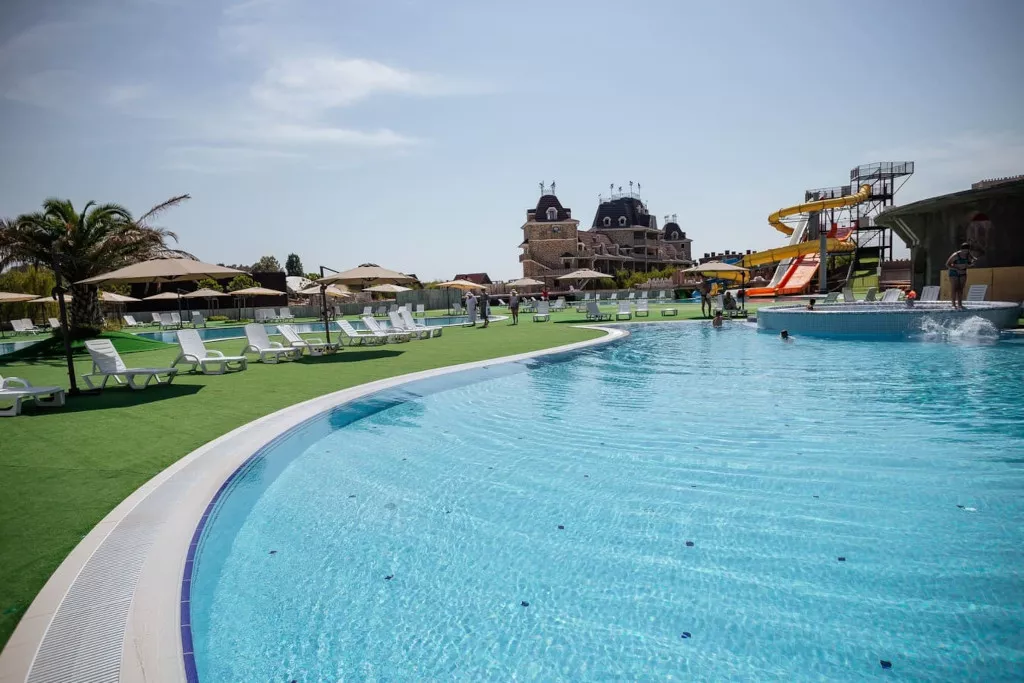 . Гостевой дом Замок у Моря. Головинка