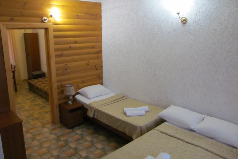 Две комнаты с двумя террасами, оборудованные кухней. Усадьба «Бухта радости». Заозерное