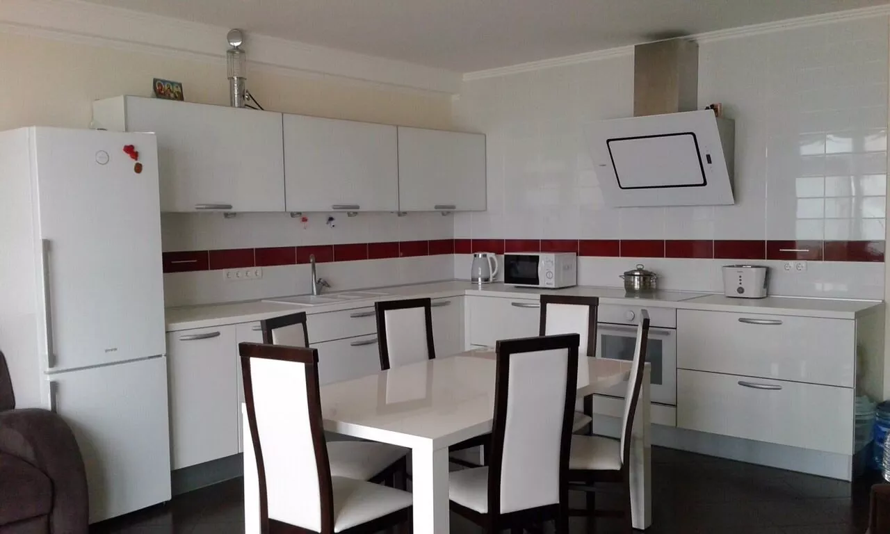 . Эллинг "Дельфин приморский". Приморский